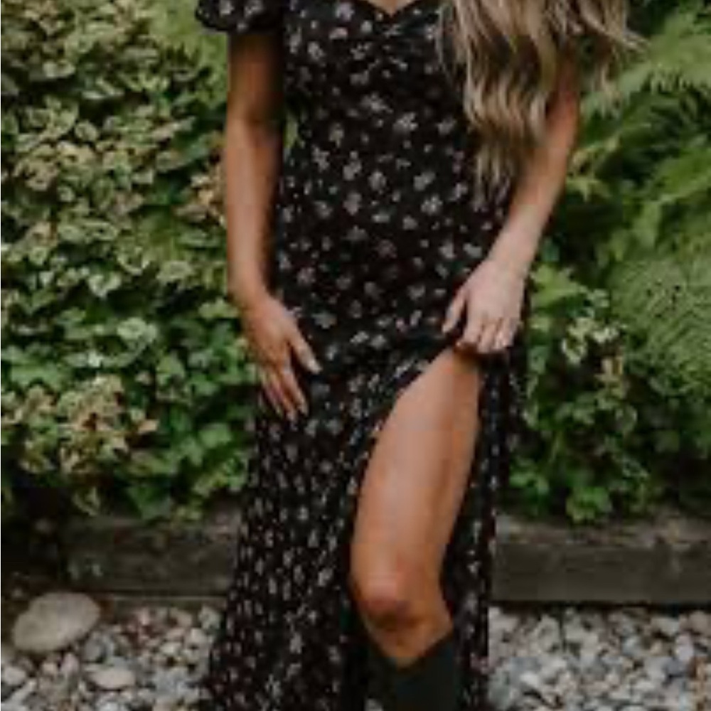 Floral dress - Picture 2 of 7